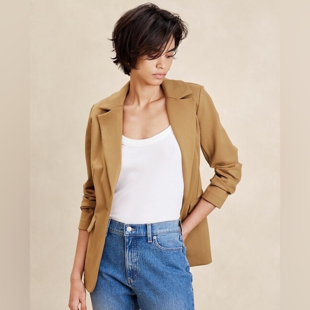 Banana Republic Long and Lean Ponte Blazer